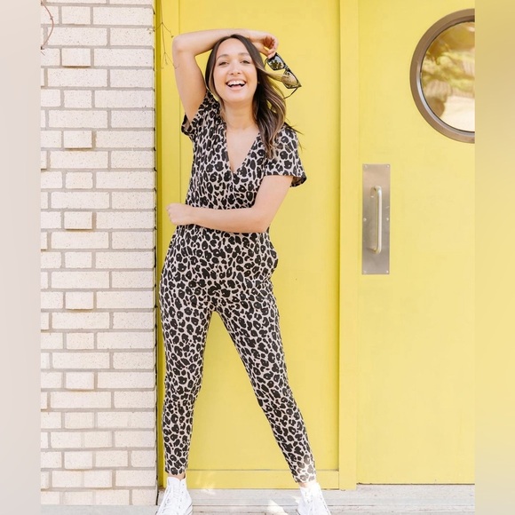 Smash + Tess S&T Sunday Romper in Lexi Leopard sz Lg Cute Comfy, Bamboo material - Picture 10 of 10